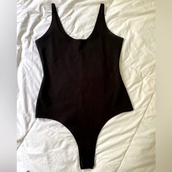 Black Bodysuit -Shinestar (size small) - Picture 2 of 4